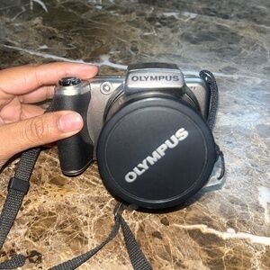 Digital Camera - OLYMPUS SP-800UZ